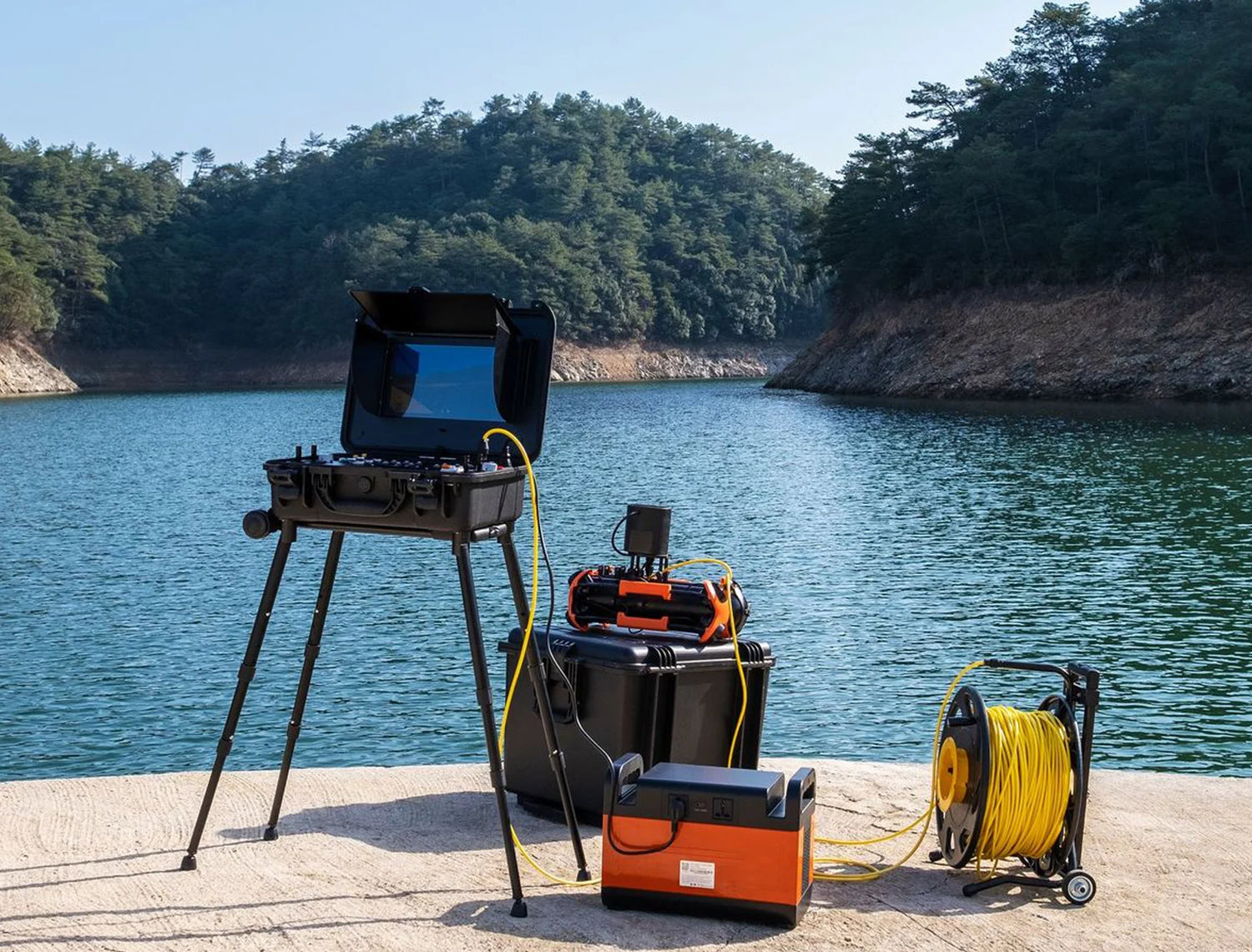 CHASING AC POWER SUPPLY